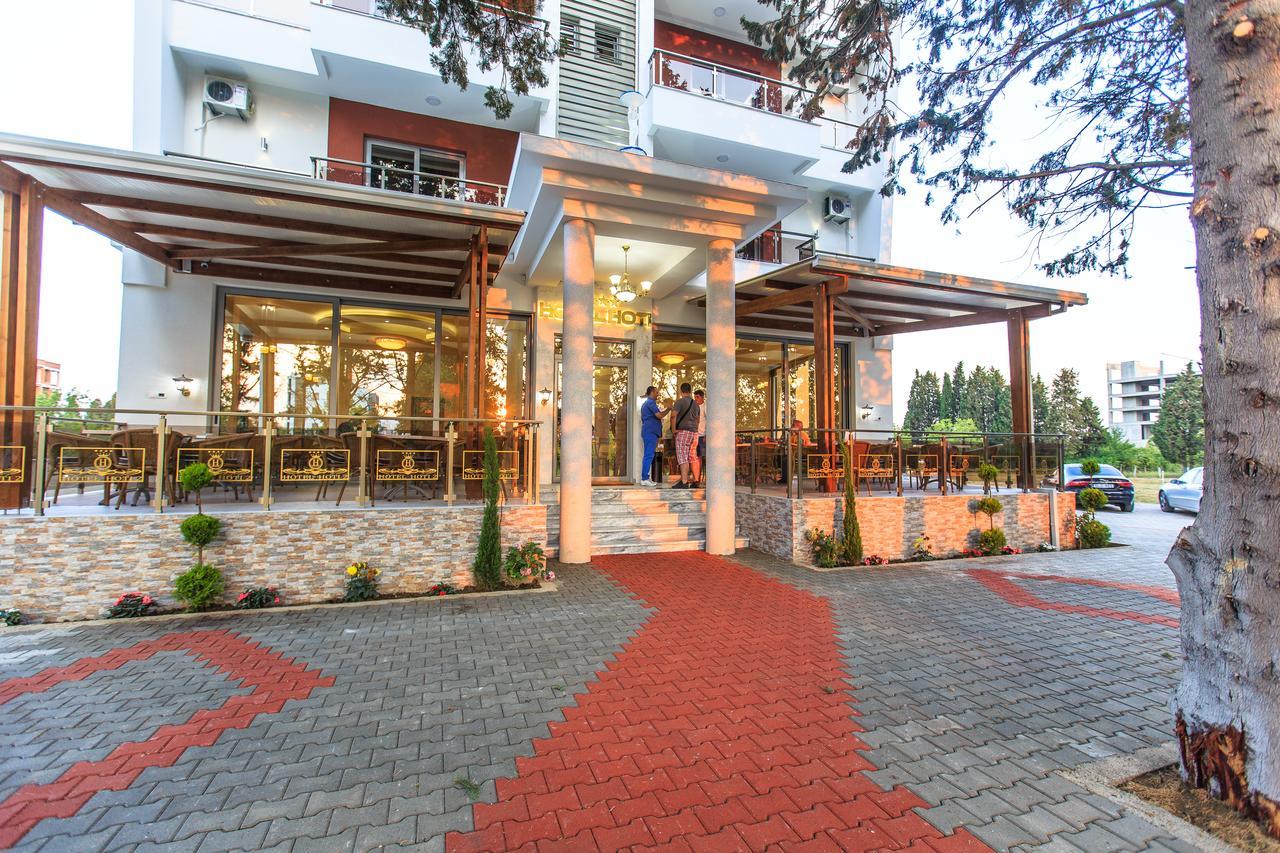 Hotel Hoti II Ulcinj Exterior photo